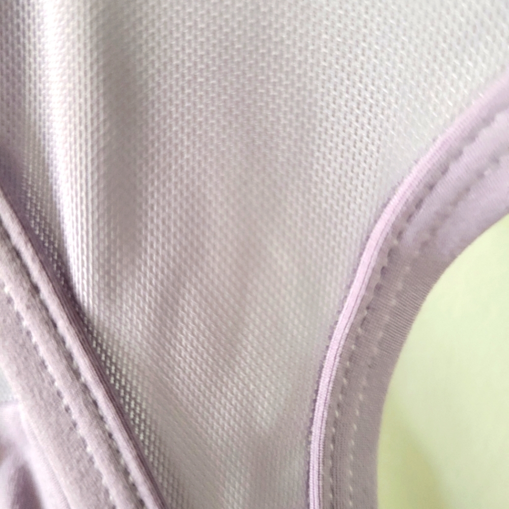 Sports Bra - Picture 3 of 4